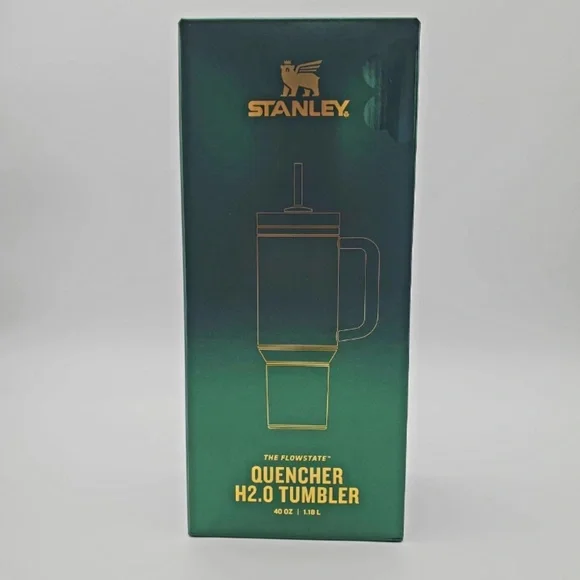 Limited Edition 2025 St Patrick’s Green Stanley 40oz Tumbler - Picture 7 of 12
